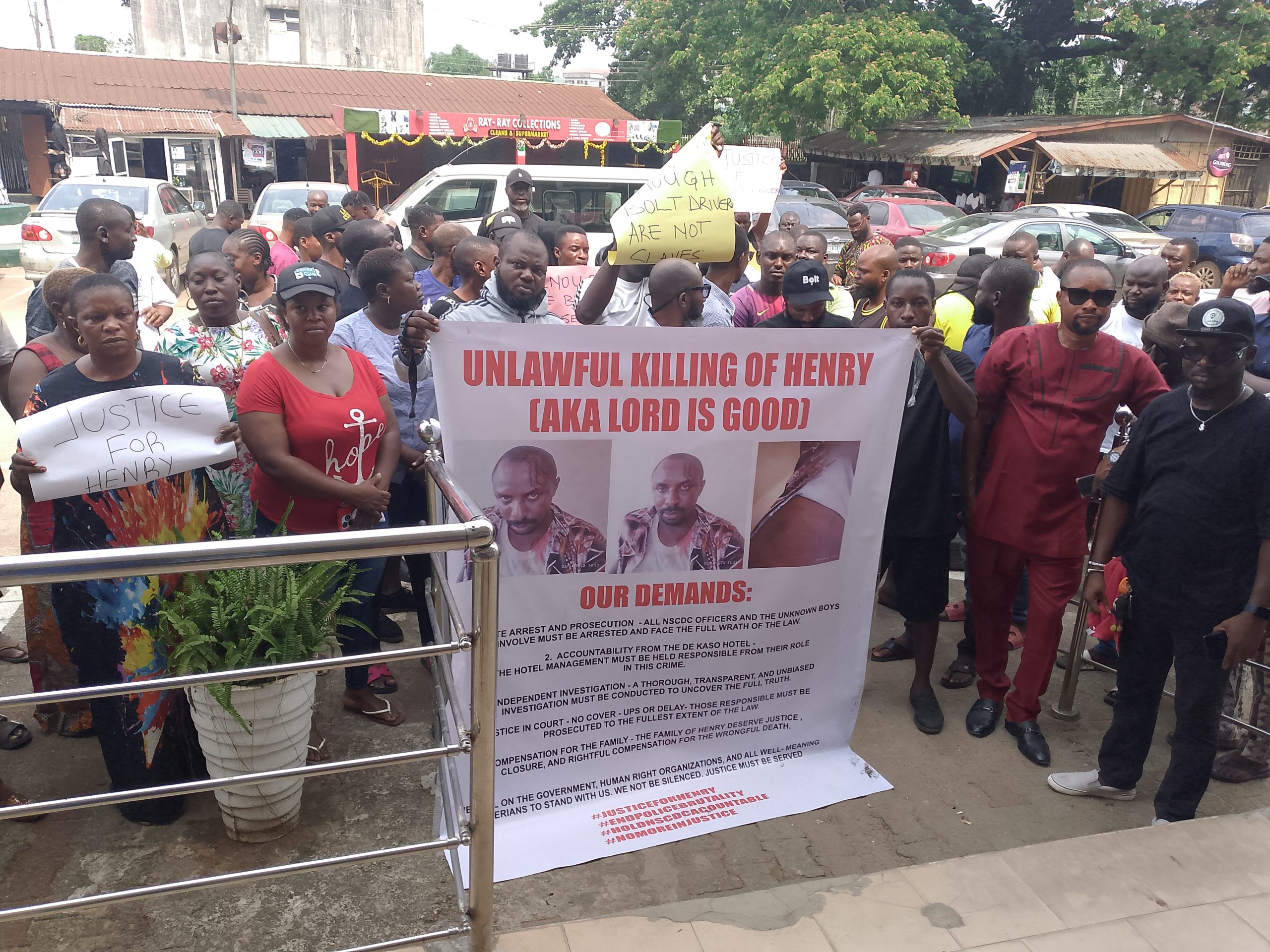 Police Arrest 4 NSCDC Personnel Over Bolt Driver’s Death In Edo     …No, Our Men Weren’t Arrested, NSCDC 