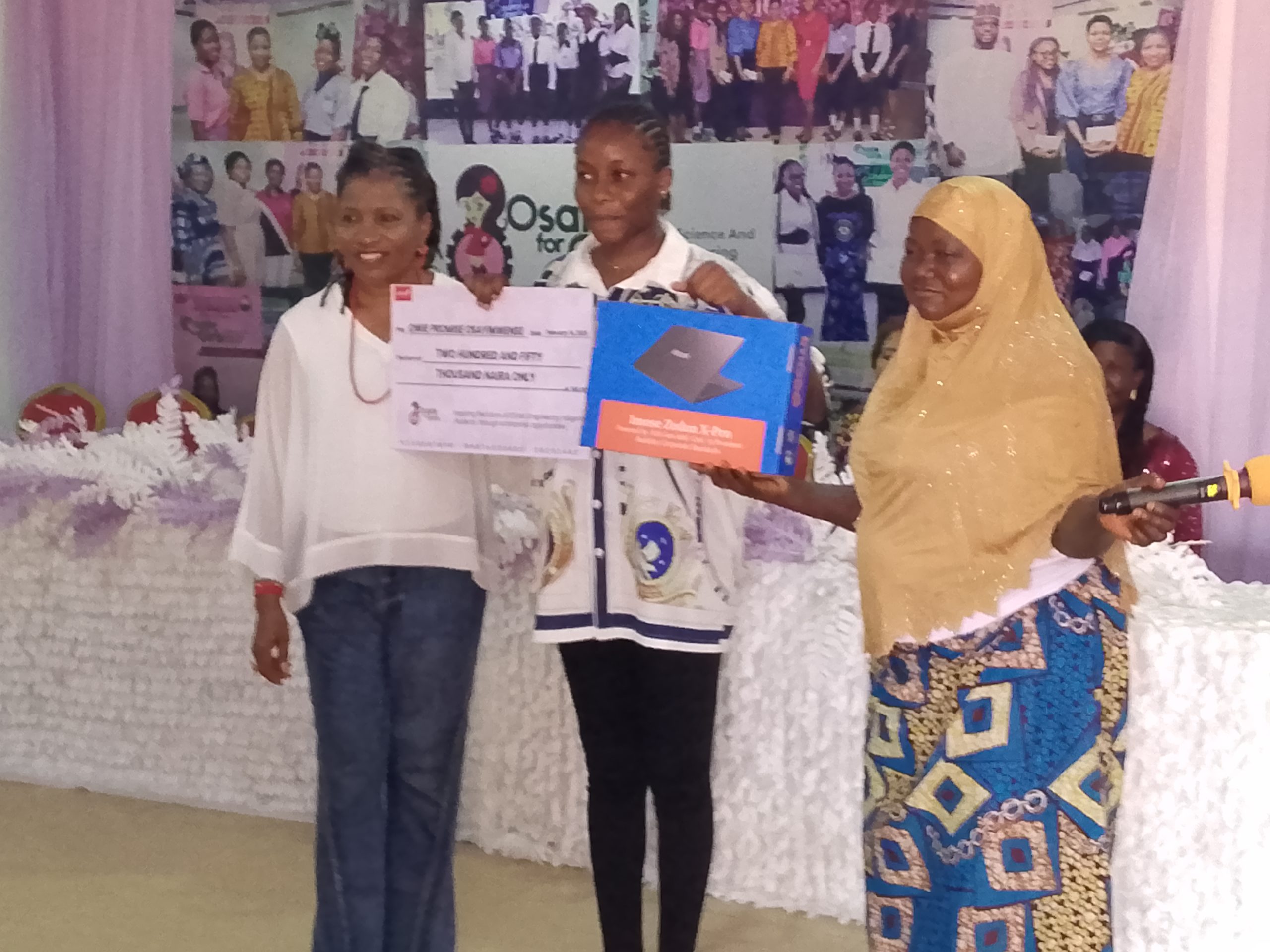 Osaide For Girls In Science, Engineering Foundation, Doles Out Laptops Worth N1.4M Each, Others To Uniben Undergraduates Students