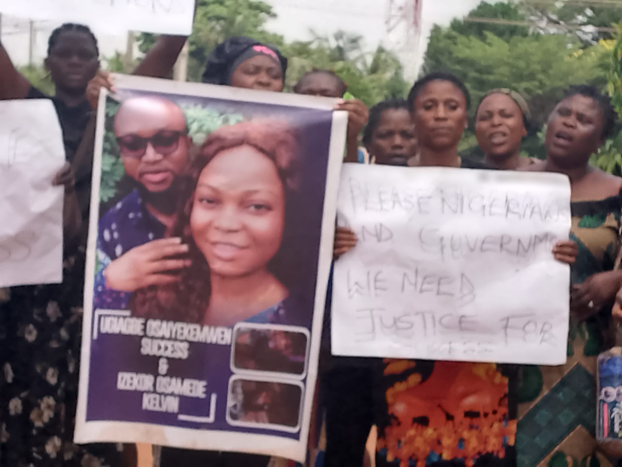 Market Women Protest Killing Of 36 Years Old Pregnant Woman By Husband In Edo 